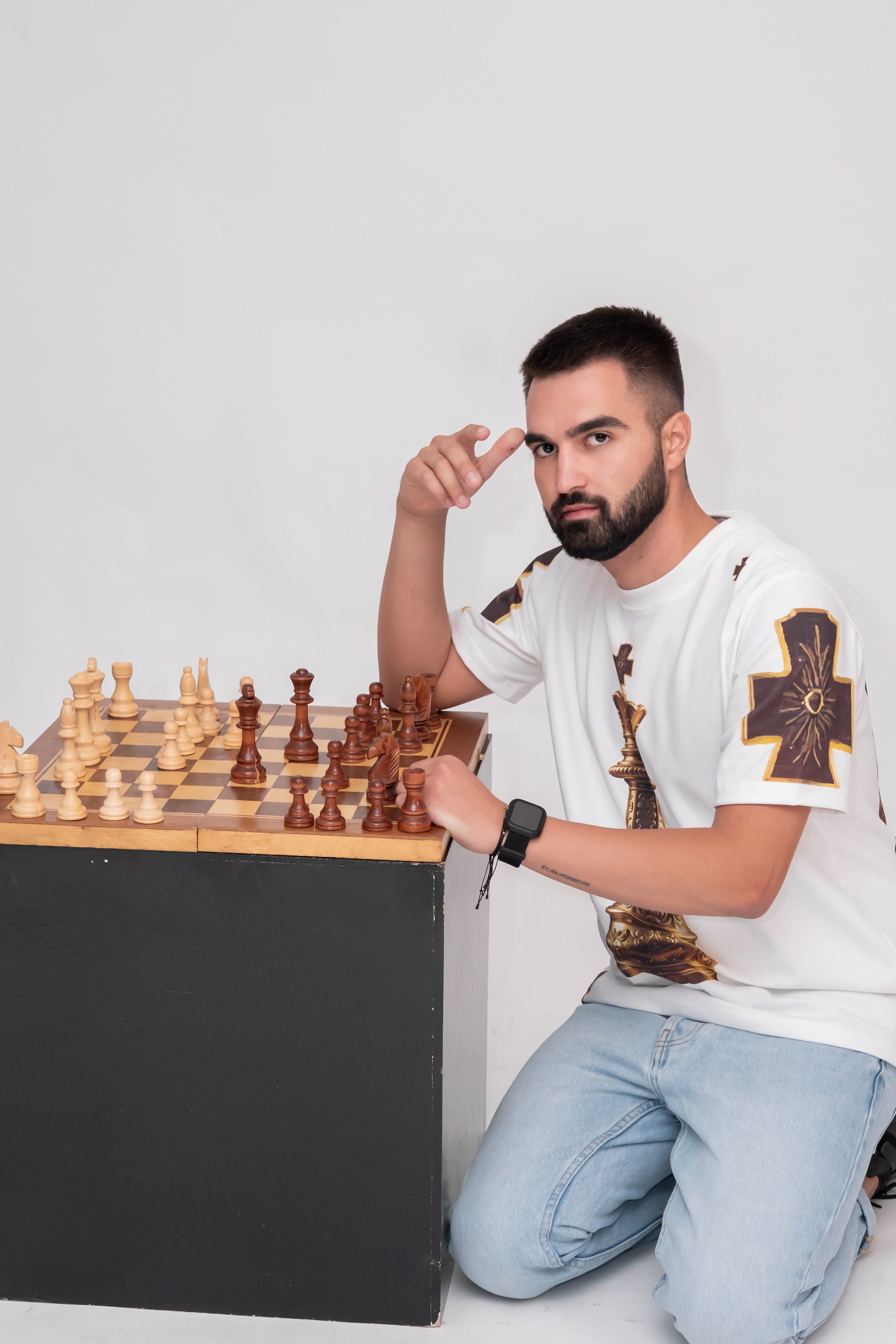 Limited Edition овърсайз тениска - The King’s Last Move