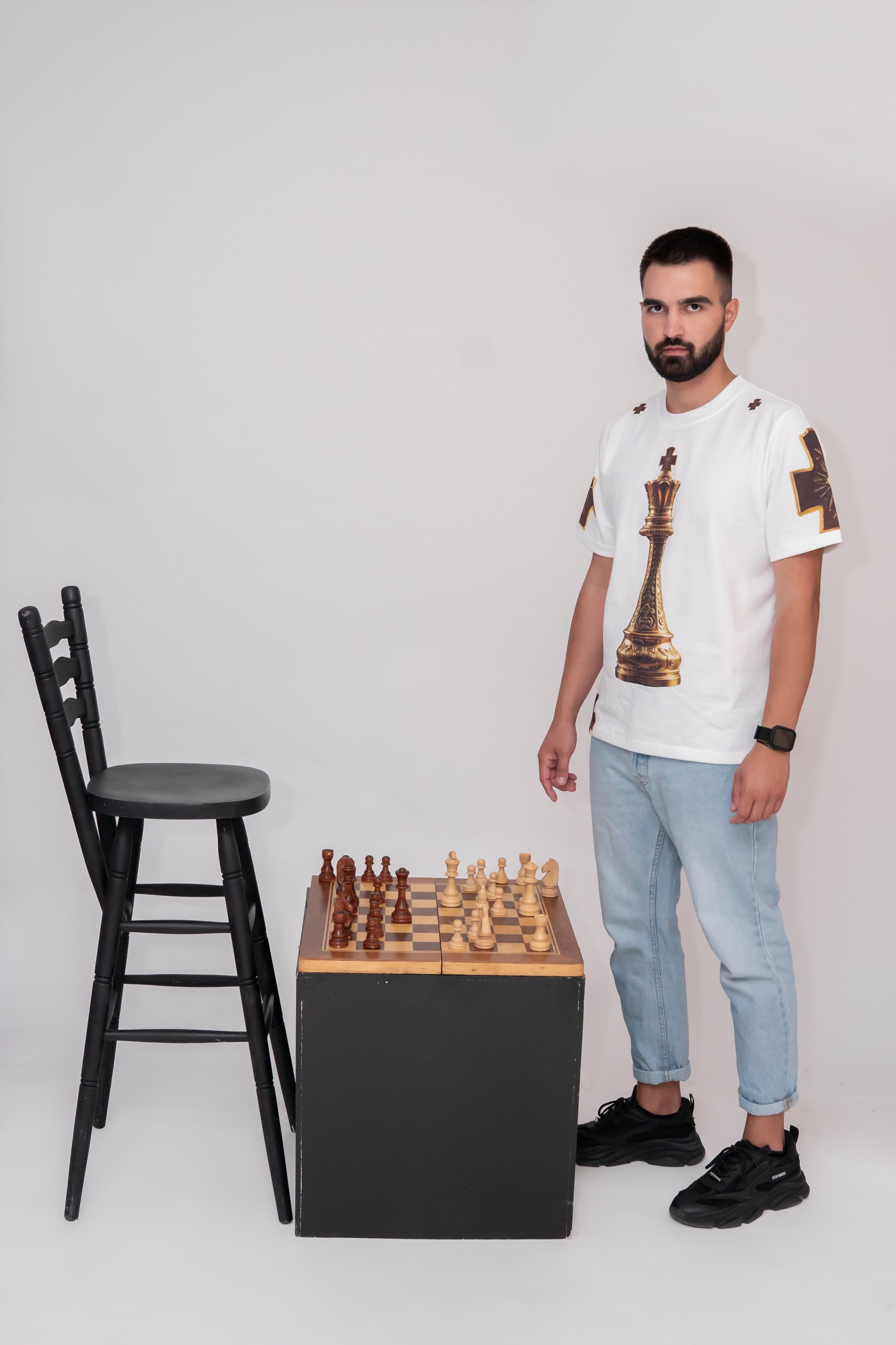 Limited Edition овърсайз тениска - The King’s Last Move